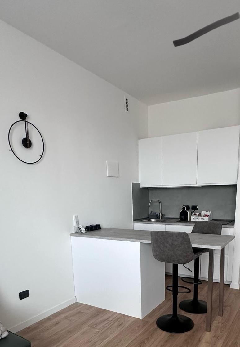 Monolocale Ovidio Aparthotel Milaan Buitenkant foto